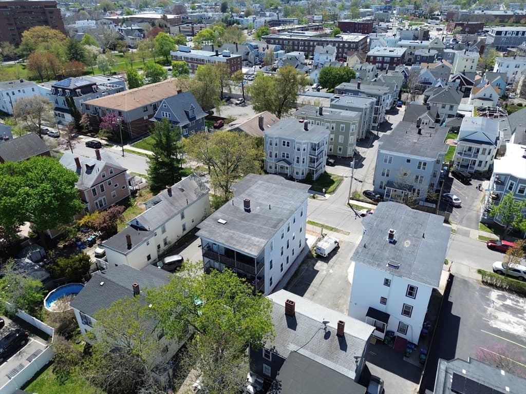 35-37 Park St, Lynn MA 01905 photo 3