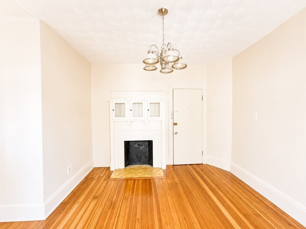 35-37 Park St, Lynn MA 01905 photo 5