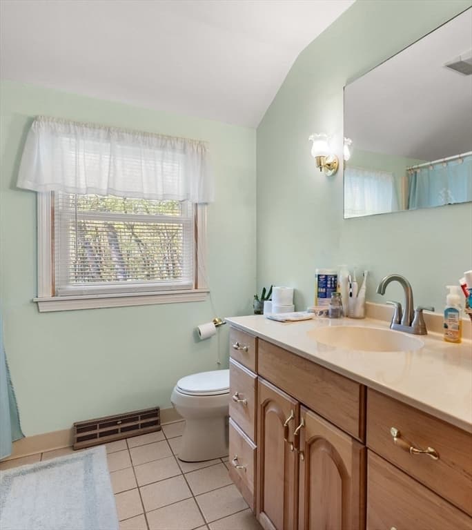 Single Family Residence at 5 Forrest Rd, Westford MA 01886, photo 18 of 34