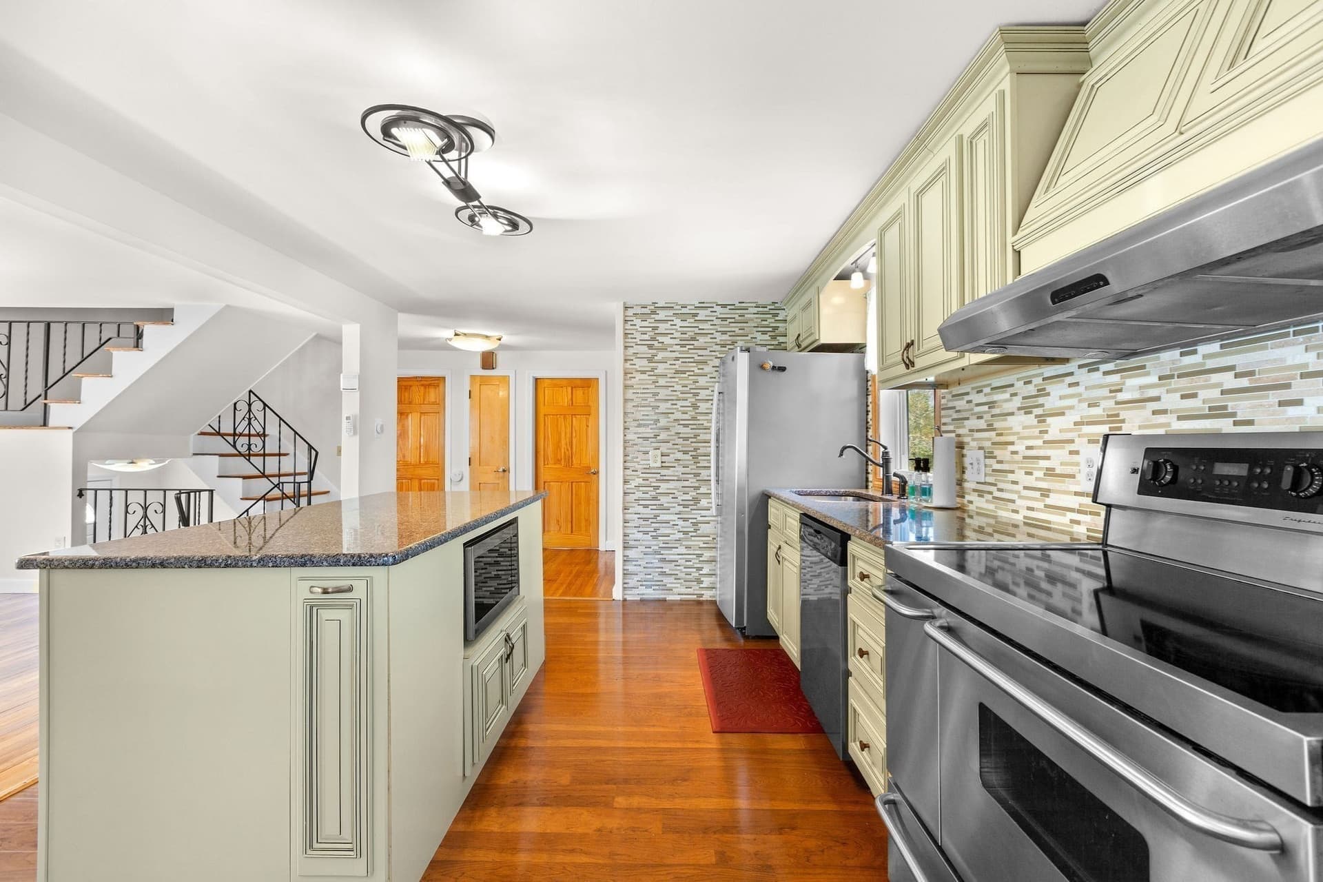 Single Family Residence at 6 Sylvan Way, Yarmouth MA 02664, photo 12 of 40