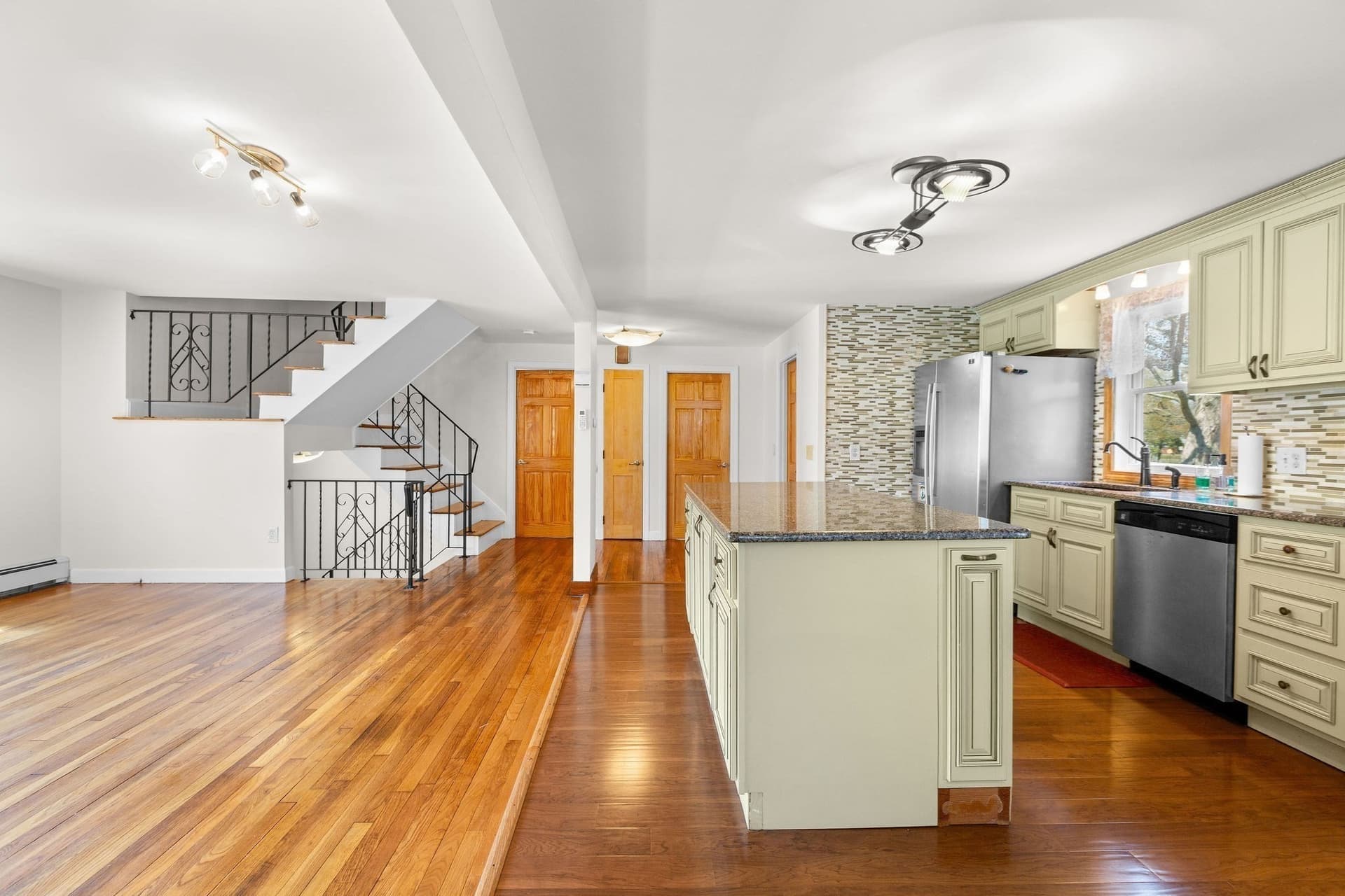 Single Family Residence at 6 Sylvan Way, Yarmouth MA 02664, photo 7 of 40