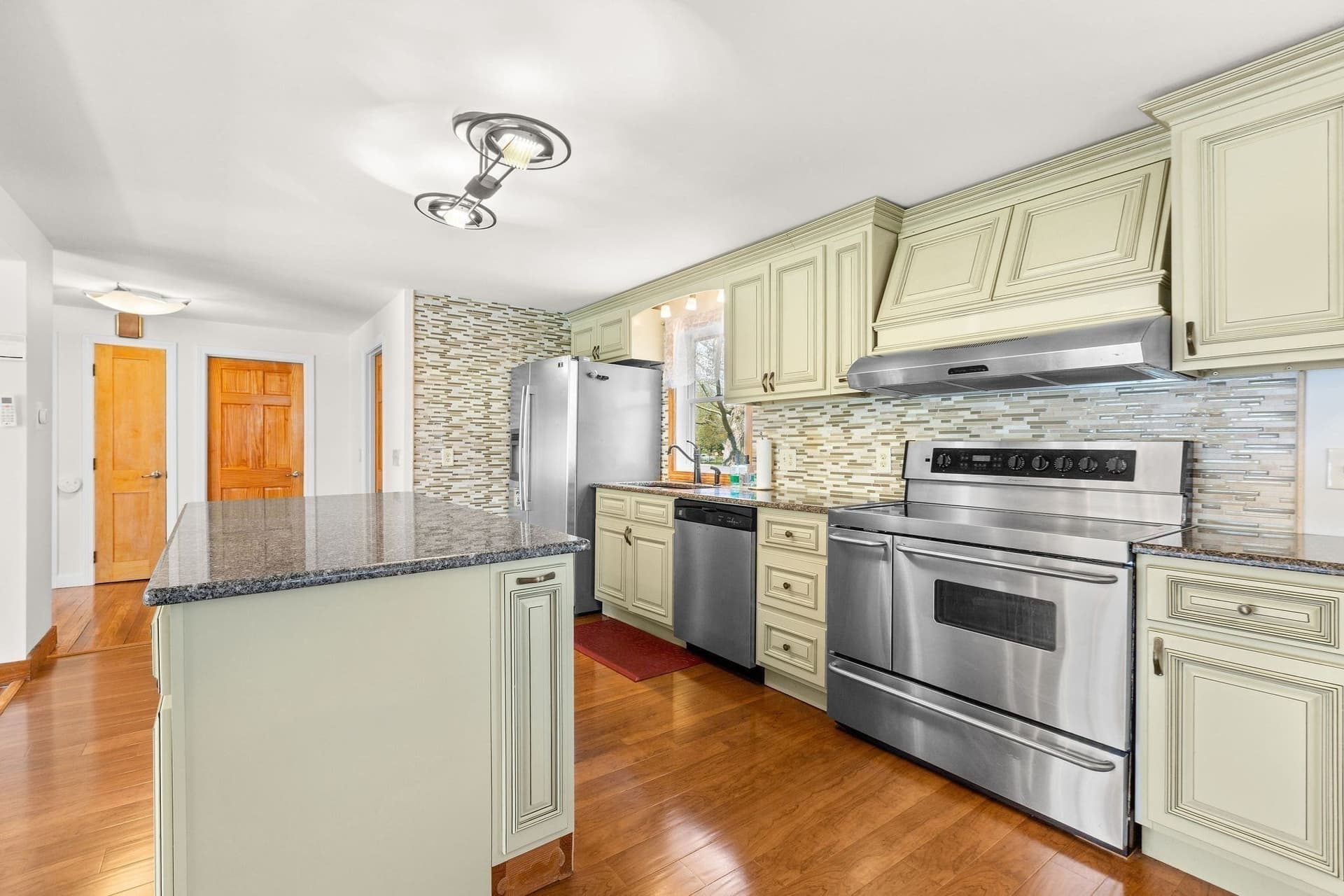 Single Family Residence at 6 Sylvan Way, Yarmouth MA 02664, photo 11 of 40