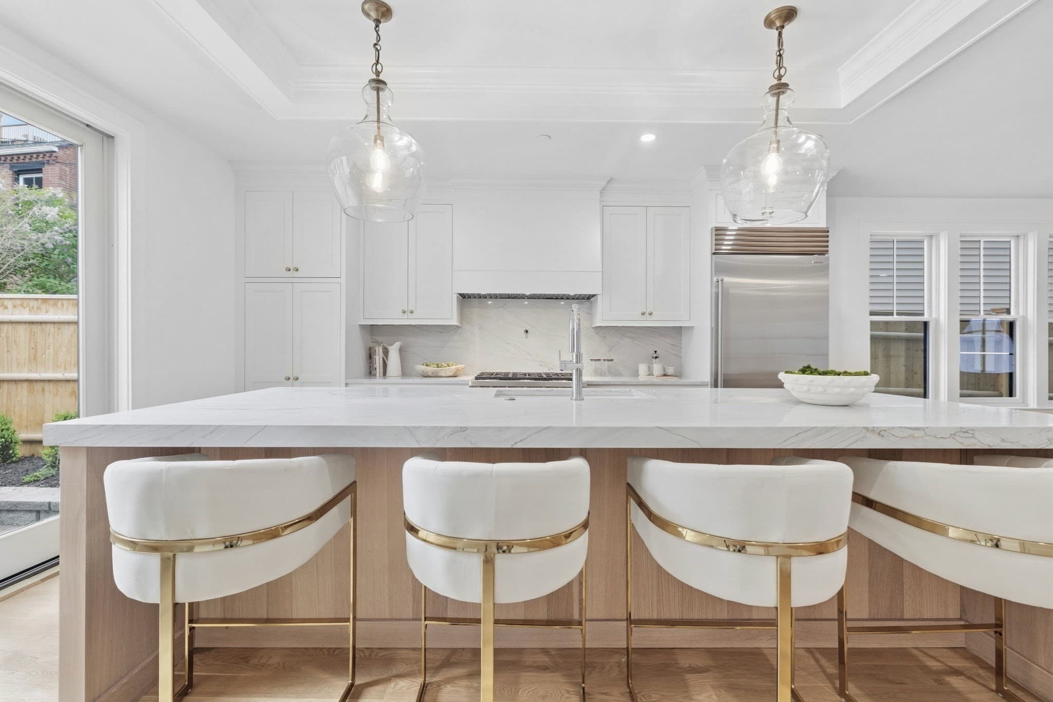 Single Family Residence at 14 Prospect St, Boston MA 02129, photo 6 of 37