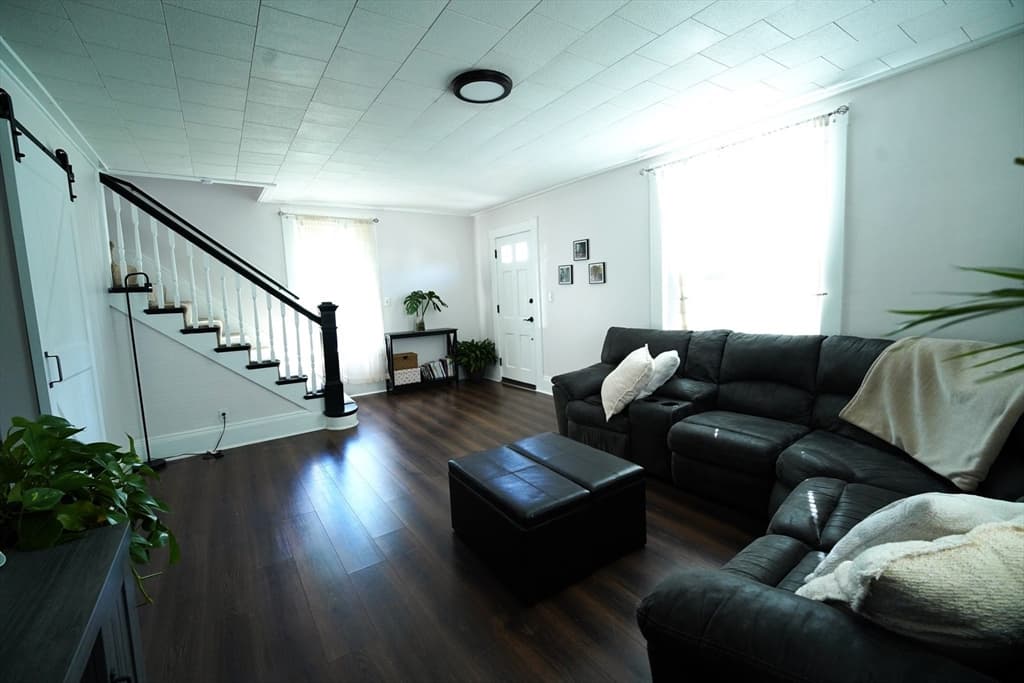 Single Family Residence at 257 Lynnfield St, Lynn MA 01904, photo 13 of 24