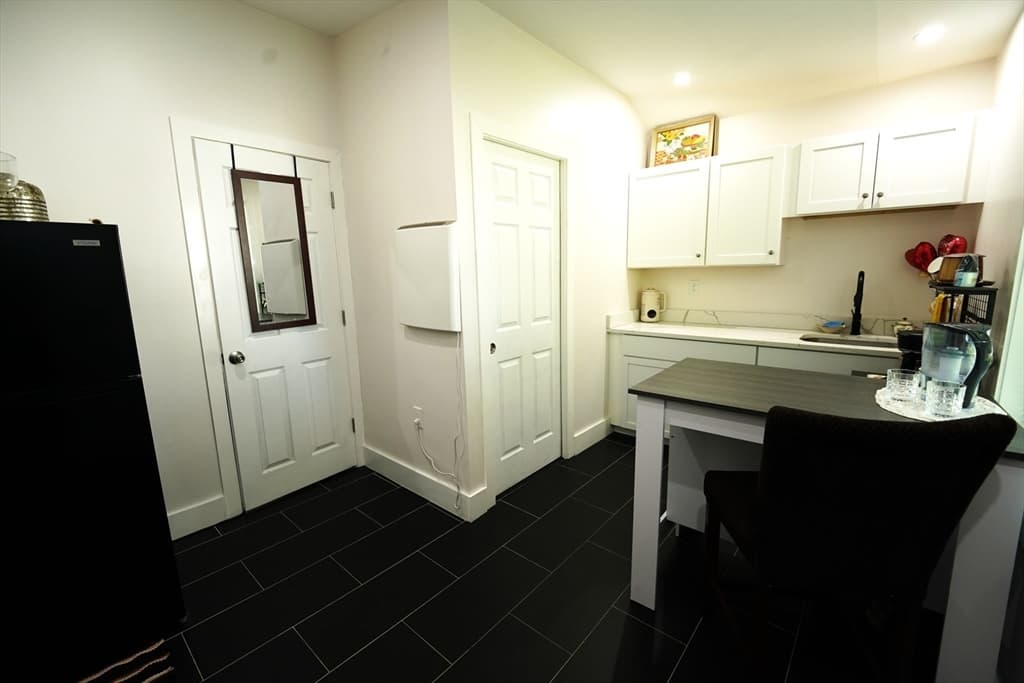 Single Family Residence at 257 Lynnfield St, Lynn MA 01904, photo 17 of 24