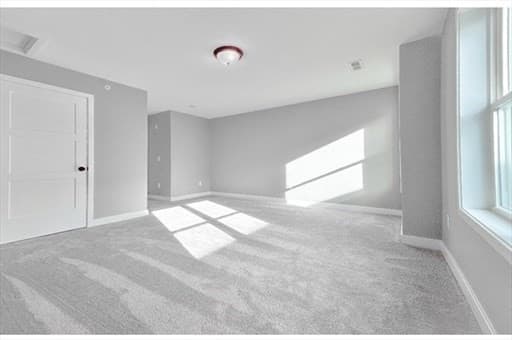 Condominium at 54 Richards St # 54, Worcester MA 01603, photo 10 of 19