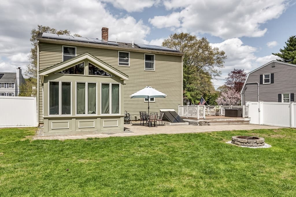 Single Family Residence at 8 Portsmouth Rd, Amesbury MA 01913, photo 36 of 37
