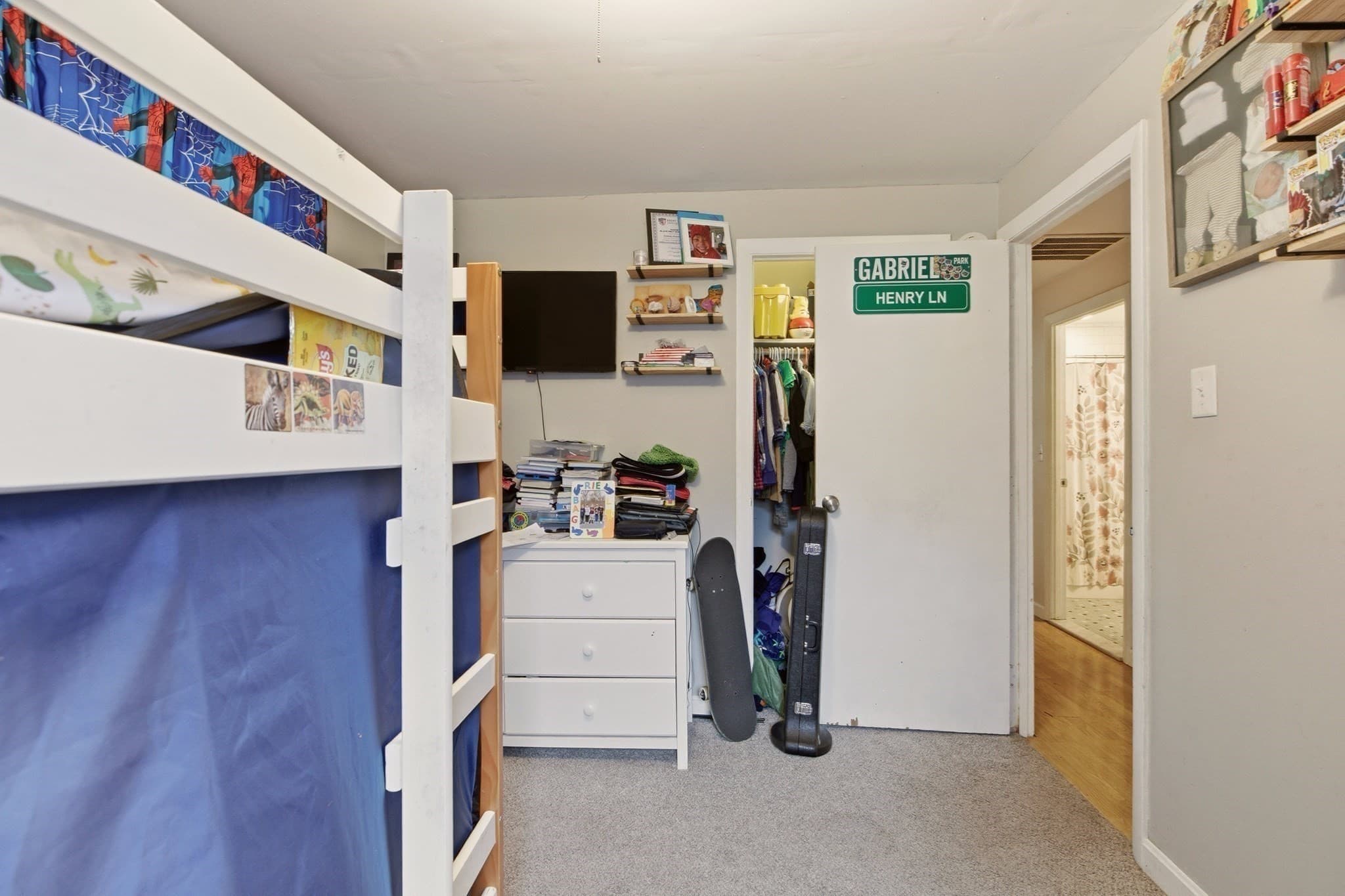 Single Family Residence at 304 Bushee Road, Swansea MA 02777, photo 23 of 33