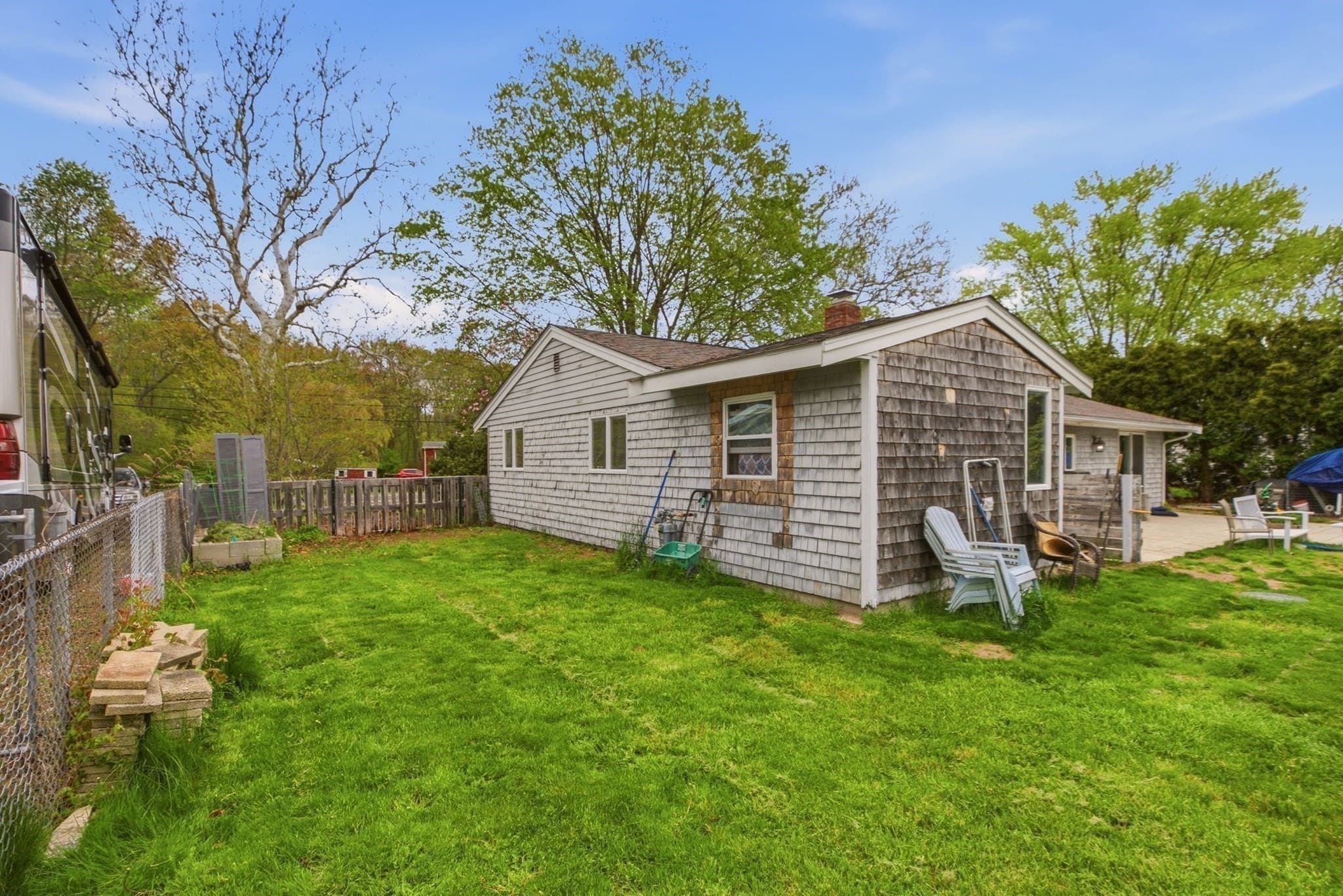 Single Family Residence at 304 Bushee Road, Swansea MA 02777, photo 30 of 33