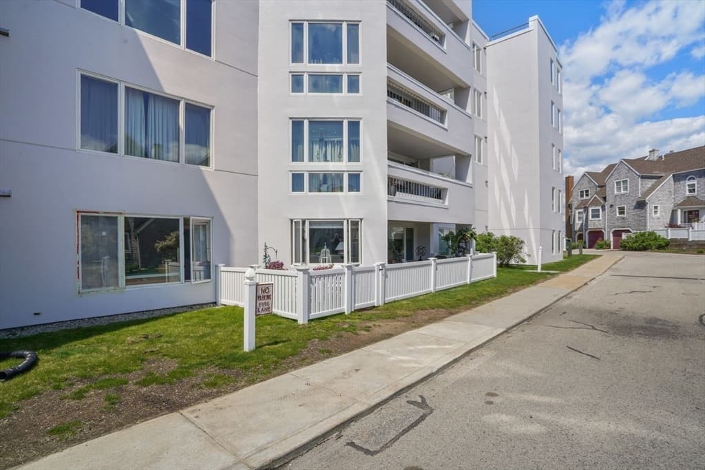 Condominium at 1 Commodore Court # 104, Hull MA 02045, Hull, photo 29 of 35