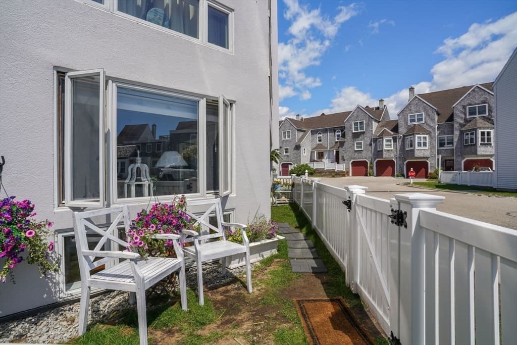 Condominium at 1 Commodore Court # 104, Hull MA 02045, Hull, photo 25 of 35