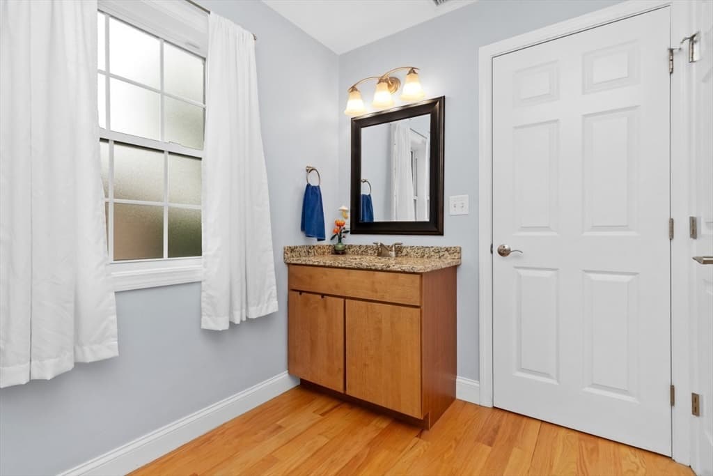 29 Spruce St # 23, Waltham MA 02453 photo 18