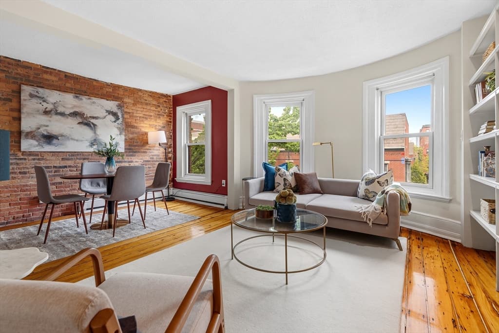 Condominium at 88 W Springfield St # 3, Boston MA 02118, photo 6 of 17
