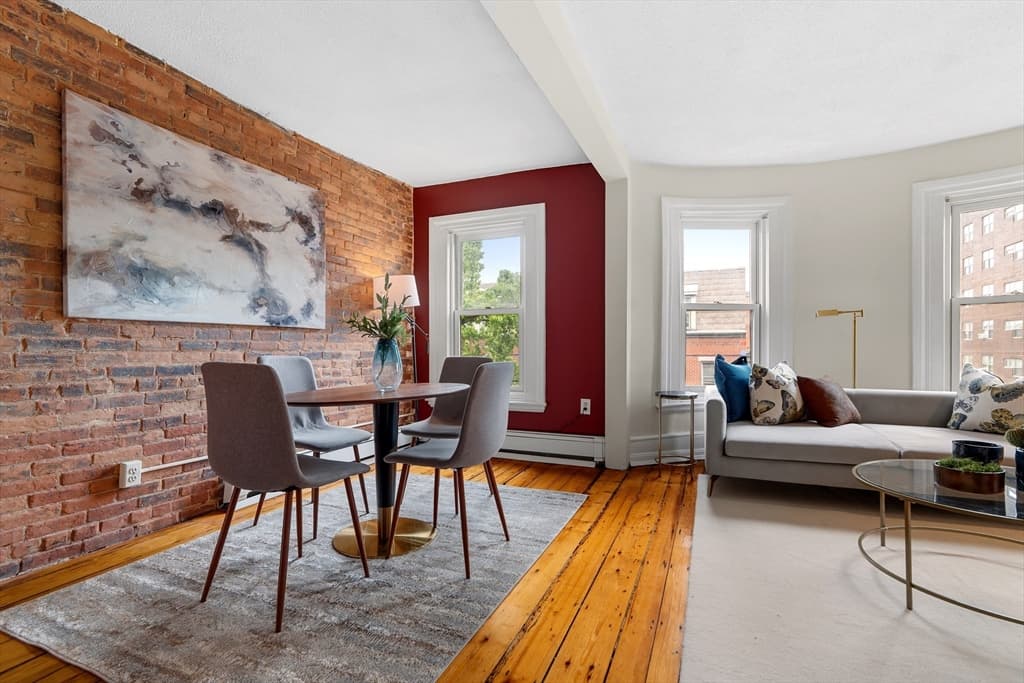 Condominium at 88 W Springfield St # 3, Boston MA 02118, photo 4 of 17