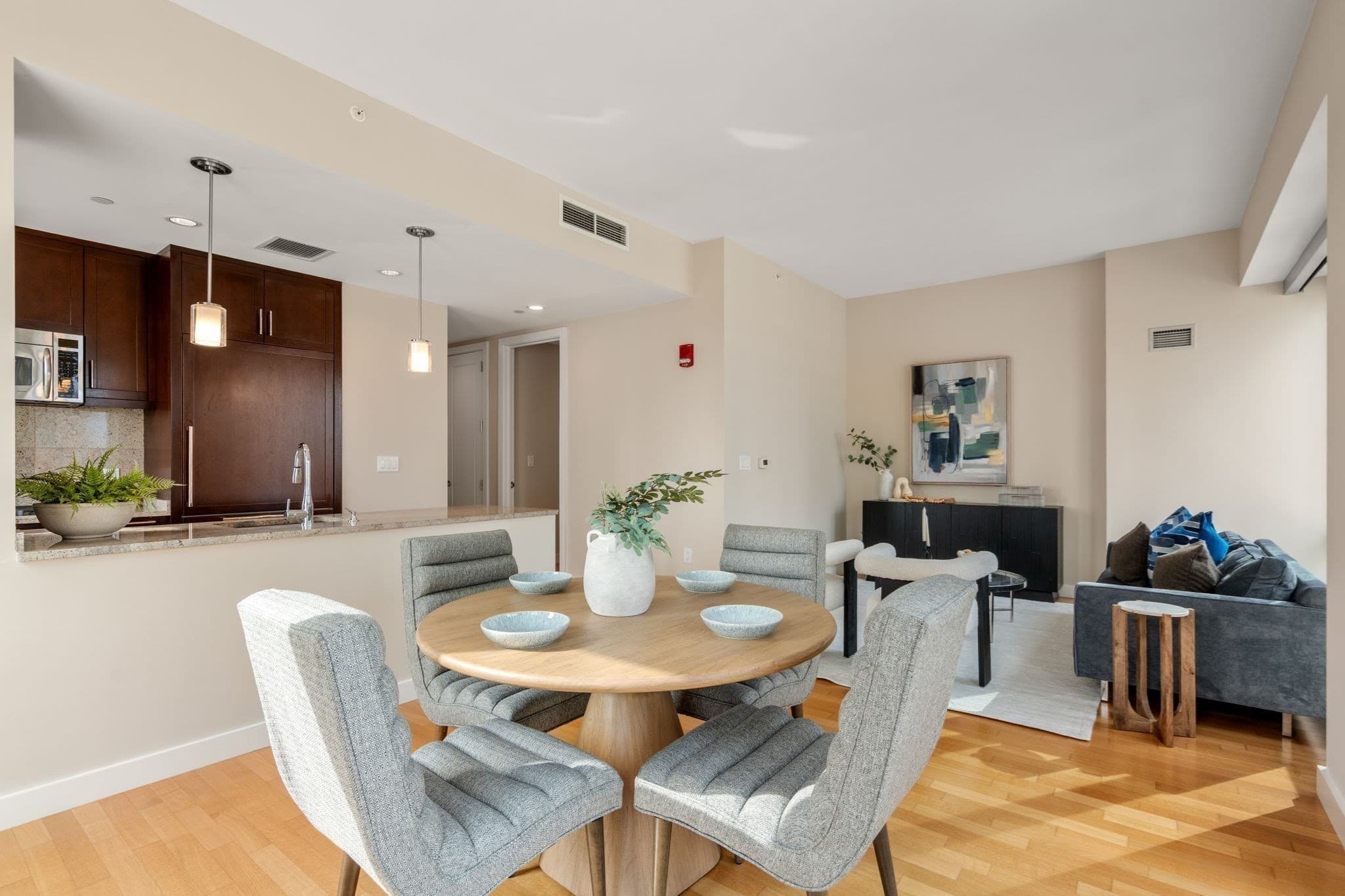 Condominium at 400 Stuart St # 16B, Boston MA 02116, photo 5 of 21