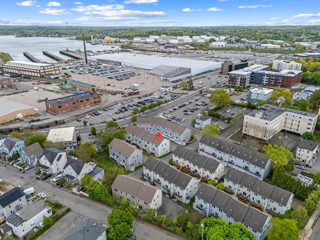Condominium at 50 Desmoines Rd # H1, Quincy MA 02169, photo 33 of 40
