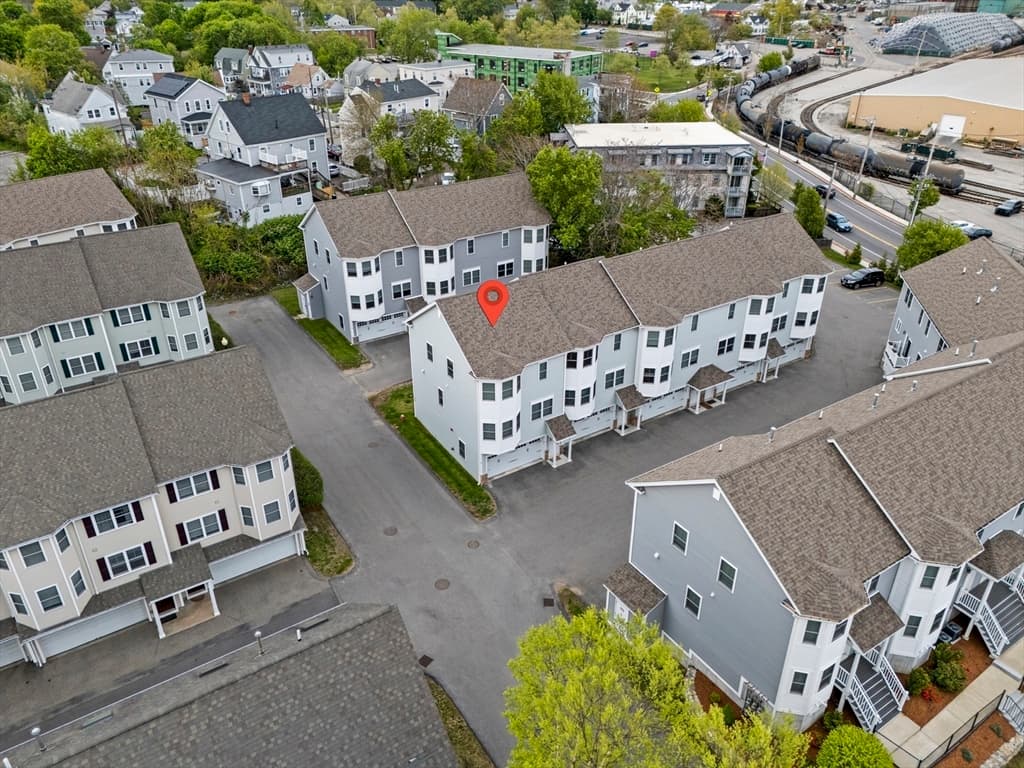 Condominium at 50 Desmoines Rd # H1, Quincy MA 02169, photo 31 of 40