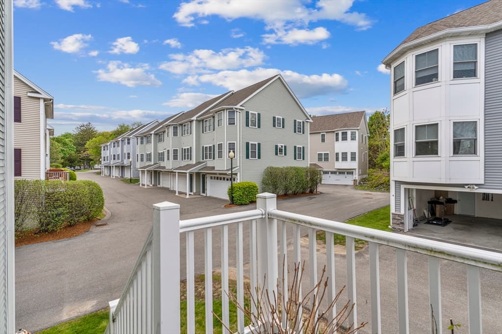 Condominium at 50 Desmoines Rd # H1, Quincy MA 02169, photo 29 of 40