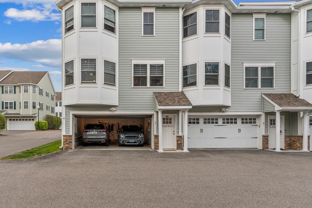 Condominium at 50 Desmoines Rd # H1, Quincy MA 02169, photo 25 of 40
