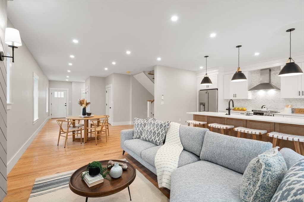 Condominium at 71 Mystic St # 71, Arlington MA 02474, Arlington, photo 11 of 35