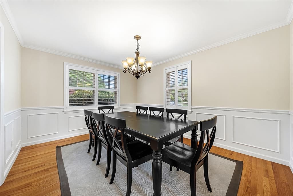 Single Family Residence at 17 Russell Rd, Framingham MA 01702, photo 2 of 19
