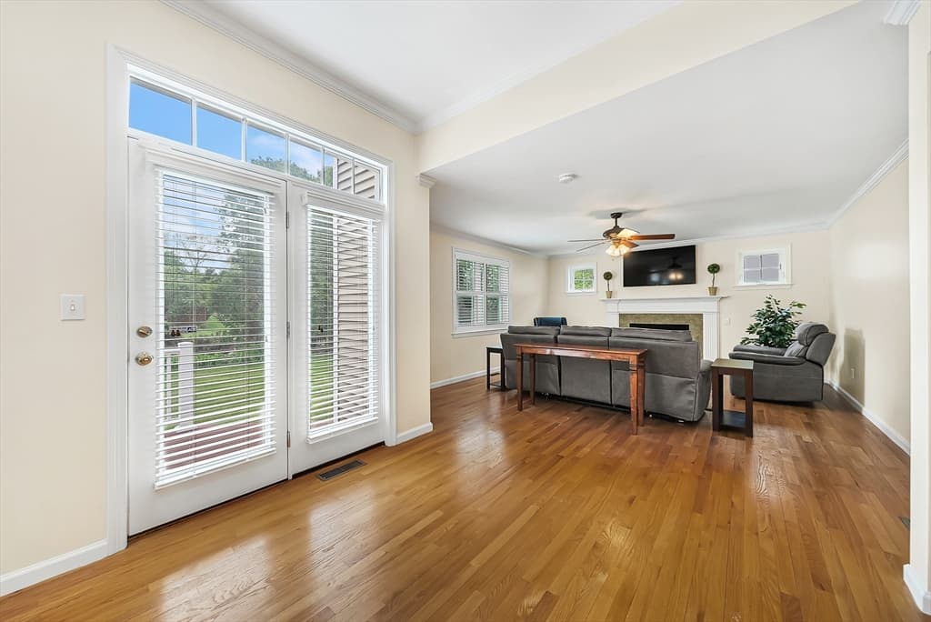 Single Family Residence at 17 Russell Rd, Framingham MA 01702, photo 7 of 19