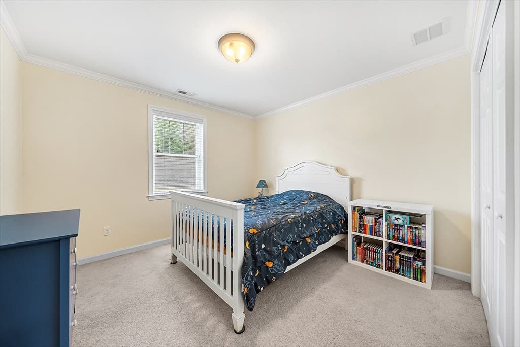 Single Family Residence at 17 Russell Rd, Framingham MA 01702, photo 11 of 19