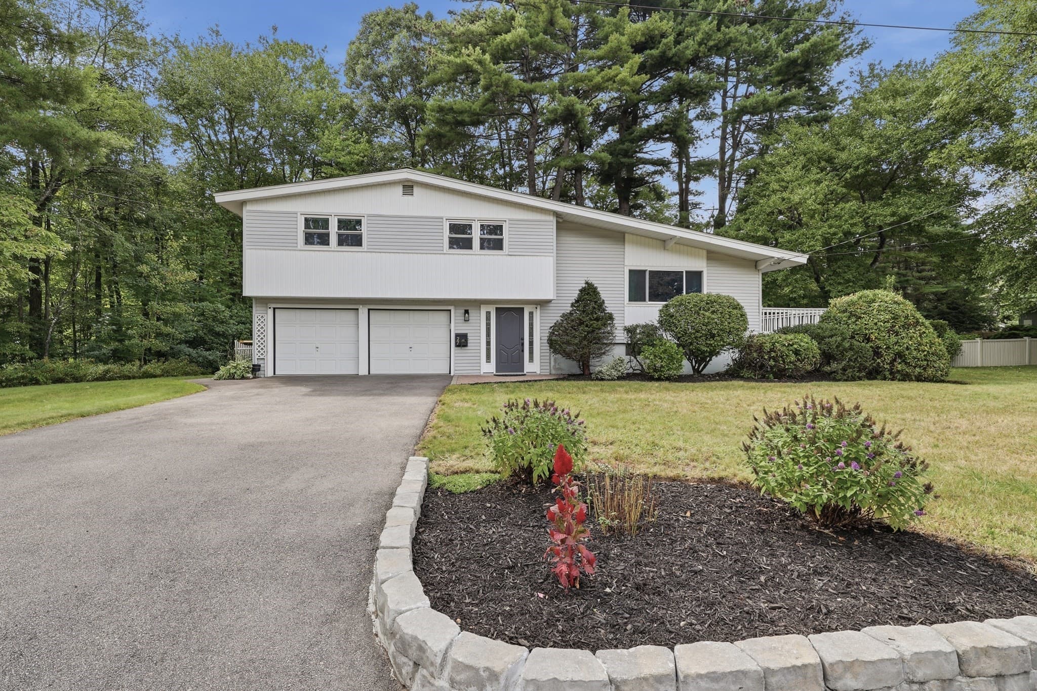 27 Clearview Drive, Framingham MA 01701