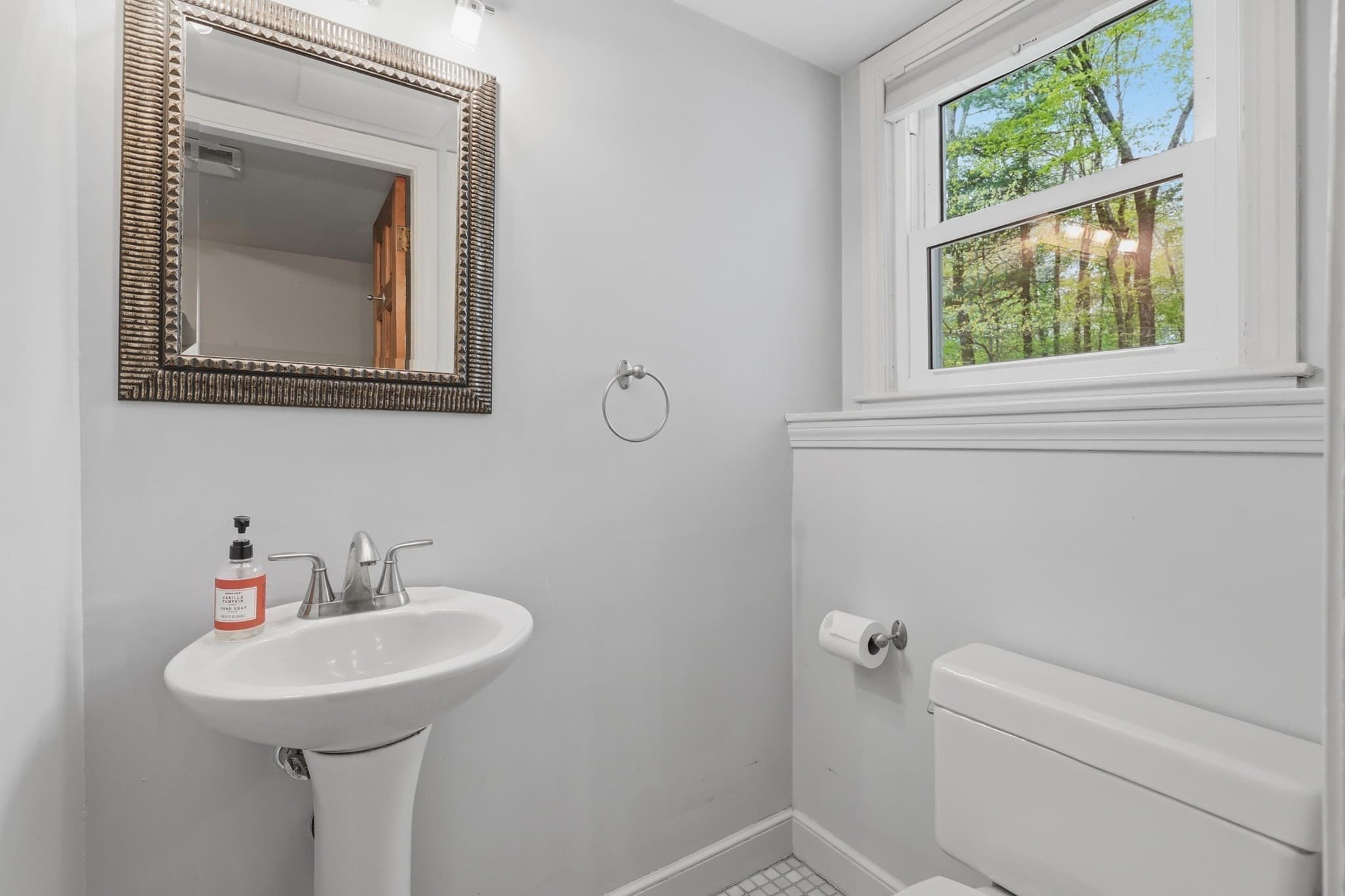 Single Family Residence at 27 Clearview Drive, Framingham MA 01701, photo 34 of 39