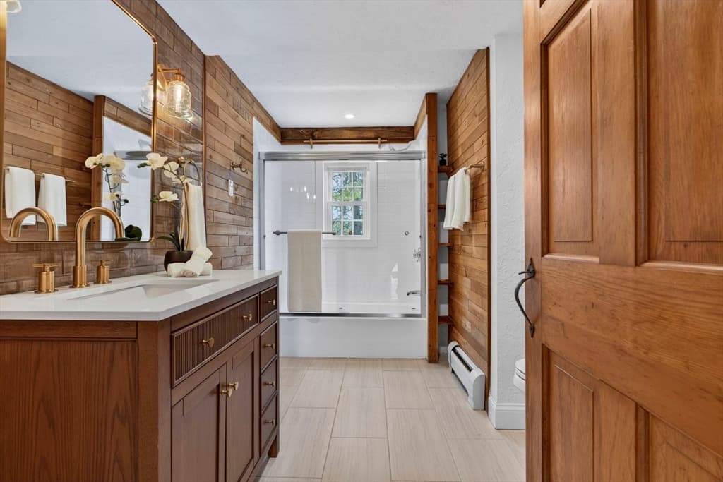 Single Family Residence at 70 Uncle Deane's Rd, Chatham MA 02659, Chatham, photo 19 of 42