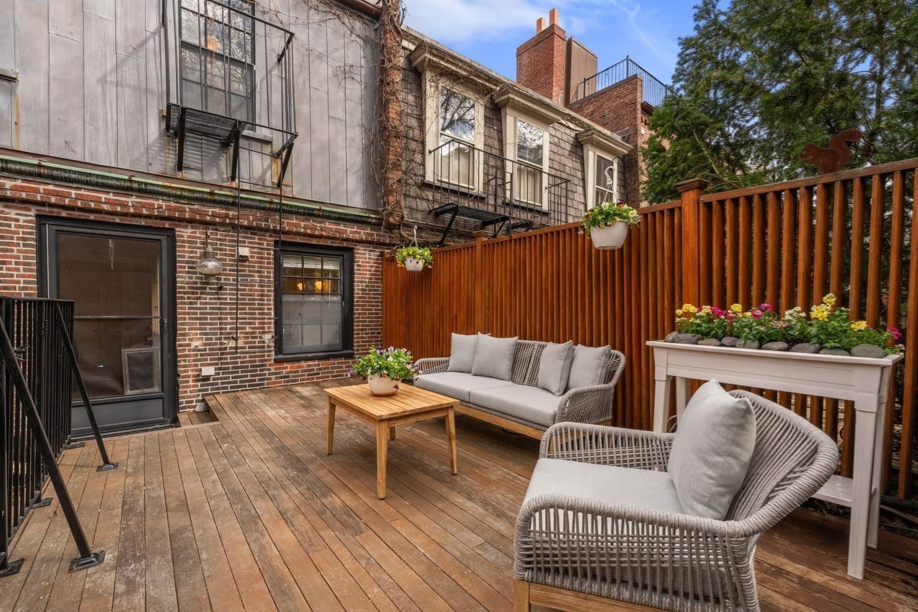 Single Family Residence at 14 Pinckney Street, Boston MA 02114, photo 19 of 27