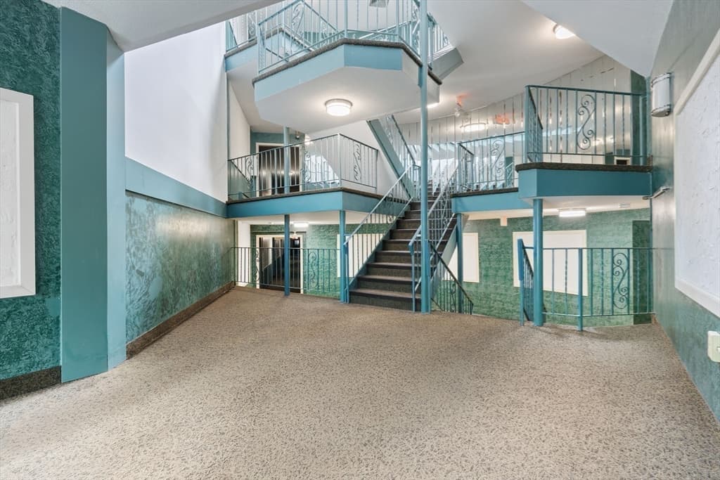Condominium at 17 Weld St # 11, Framingham MA 01702, photo 13 of 17