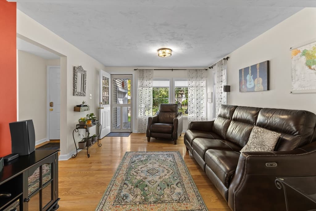31 Mixter Rd, Holden MA 01520 photo 10