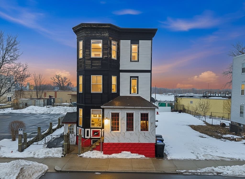100 Nightingale, Boston MA 02124