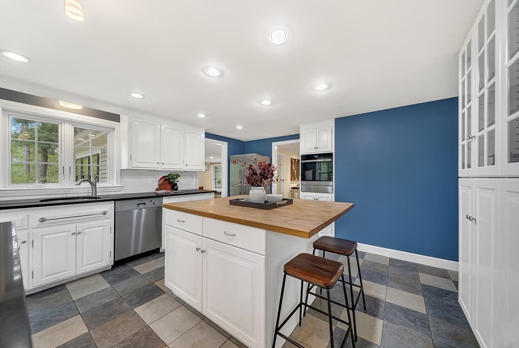 Single Family Residence at 6 Brewster Rd, Wayland MA 01778, Wayland, photo 8 of 42