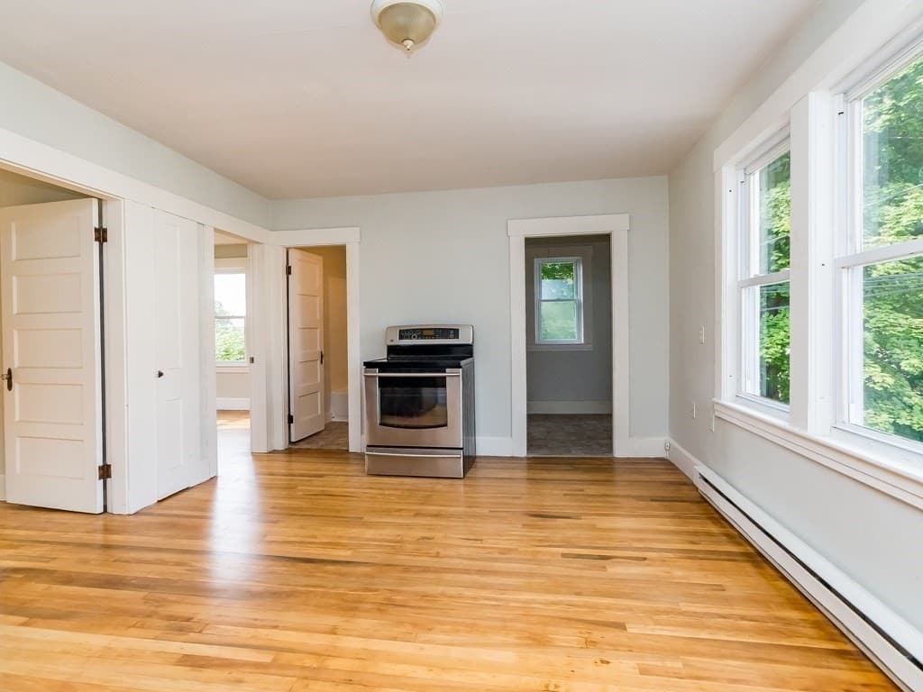 3 Family at 133 Baker St, Gardner MA 01440, Gardner, photo 4 of 10