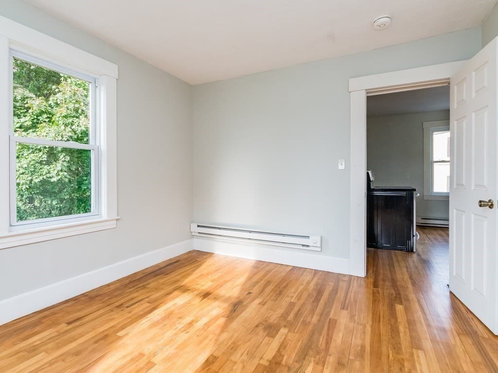 3 Family at 133 Baker St, Gardner MA 01440, Gardner, photo 8 of 10