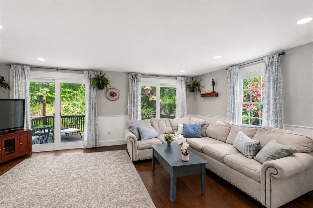 1814 Main St, Concord MA 01742 photo 7