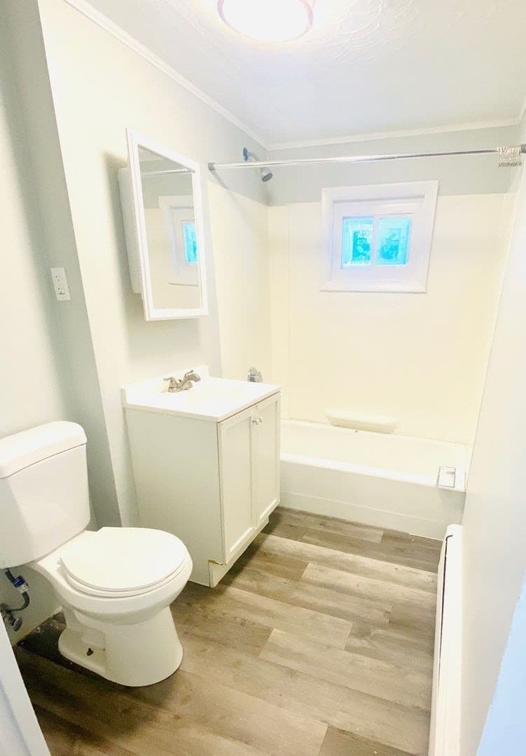 3 Family at 126 Leyden Street, Boston MA 02128, Boston, photo 4 of 6