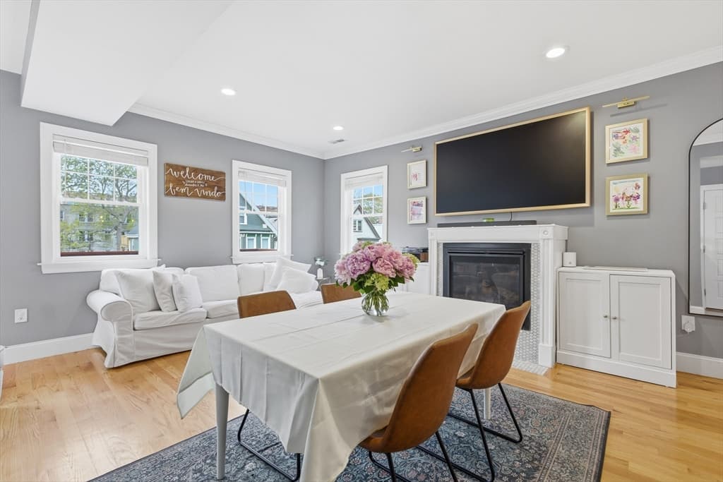 Condominium at 16 Wyoming St # 2, Boston MA 02121, photo 7 of 30