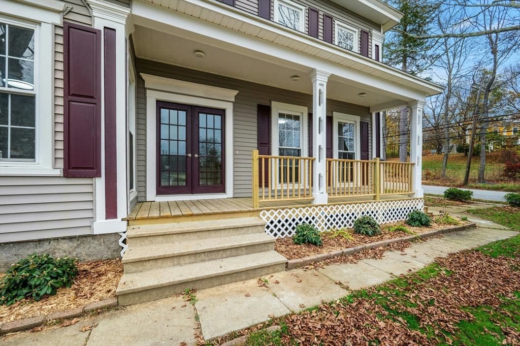 Single Family Residence at 95 S Main St, North Brookfield MA 01535, North Brookfield, photo 3 of 41