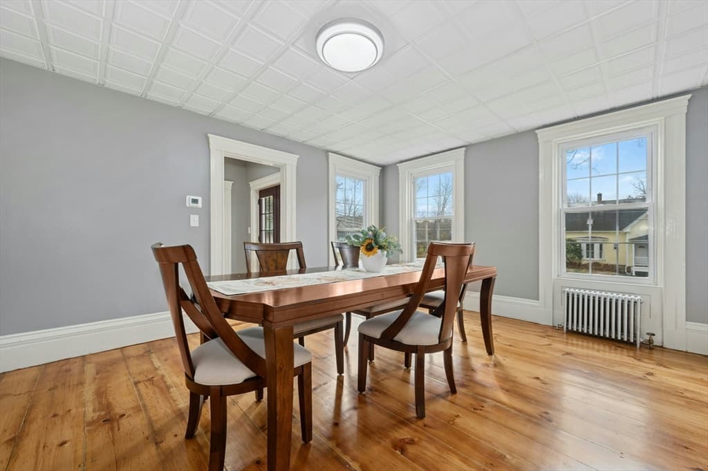 Single Family Residence at 95 S Main St, North Brookfield MA 01535, North Brookfield, photo 9 of 41