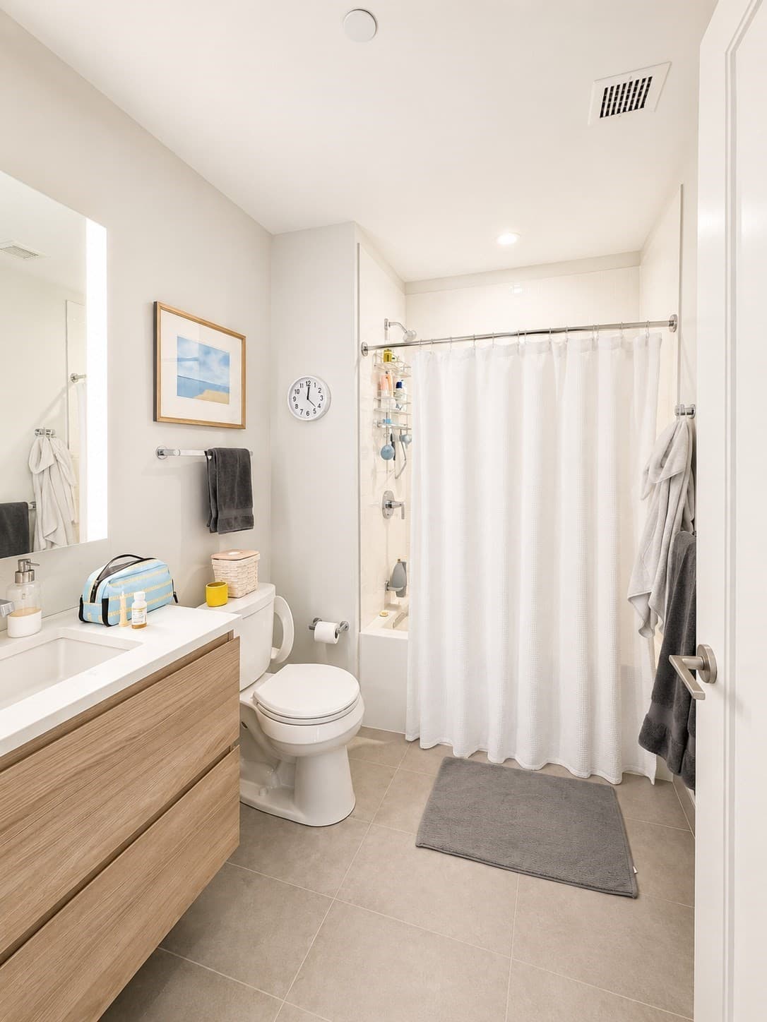 Condominium at 133 Seaport Blvd # 717, Boston MA 02210, photo 17 of 18