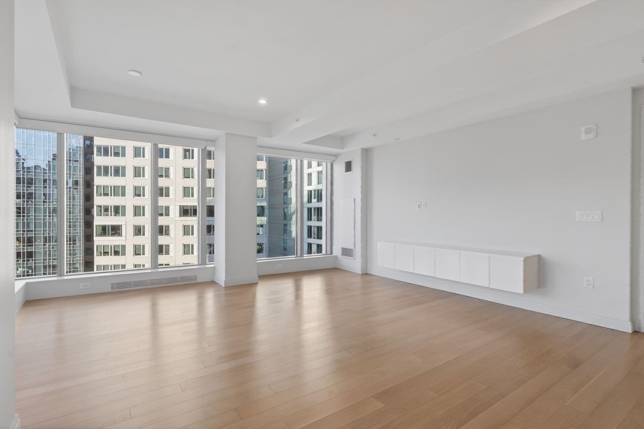 Condominium at 133 Seaport Blvd # 1208, Boston MA 02210, photo 12 of 42