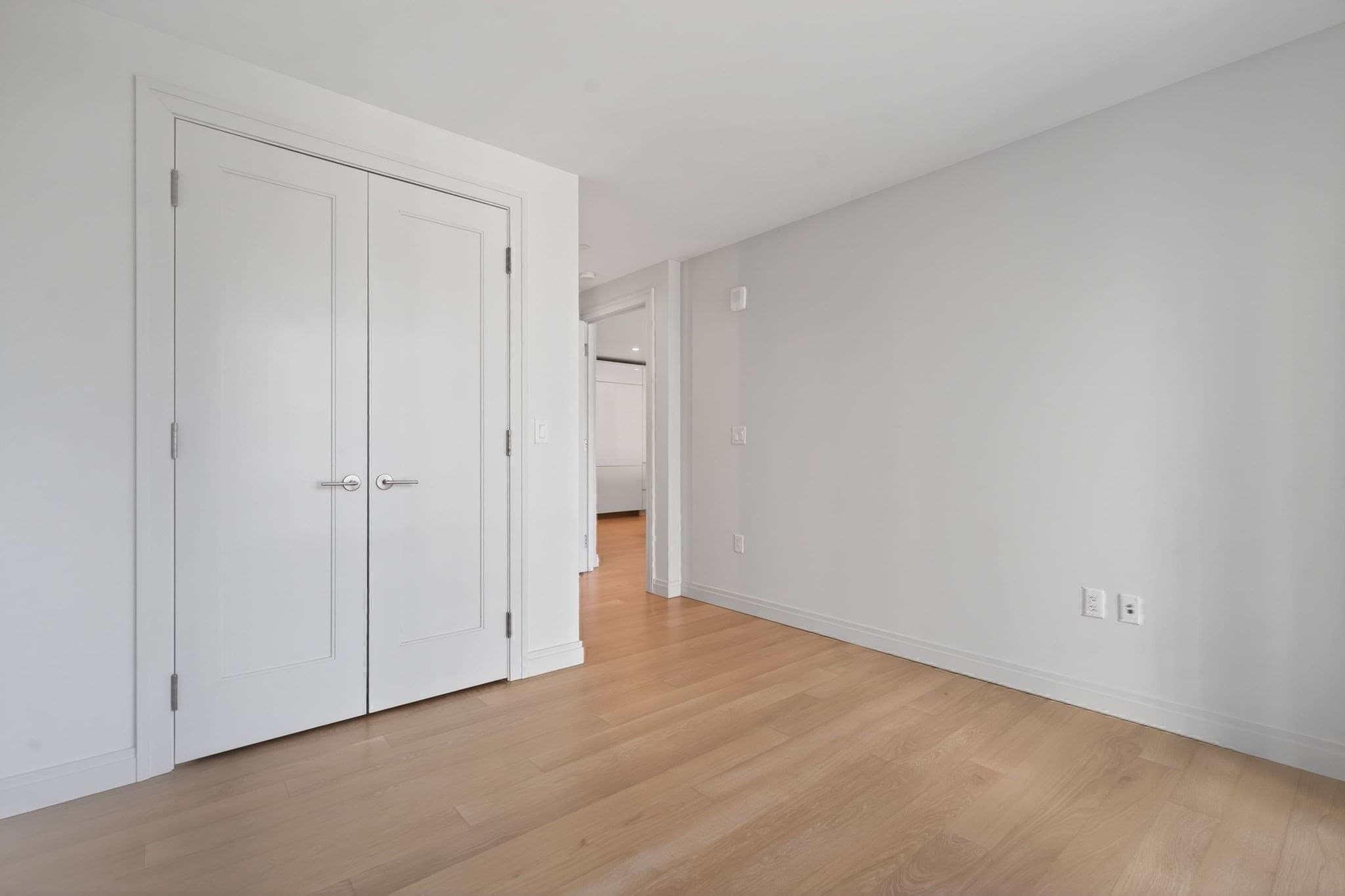 Condominium at 133 Seaport Blvd # 1208, Boston MA 02210, photo 21 of 42