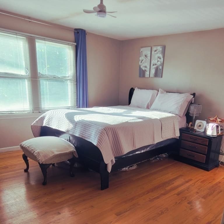 Single Family Residence at 9 Summit Ave, Saugus MA 01906, photo 6 of 10