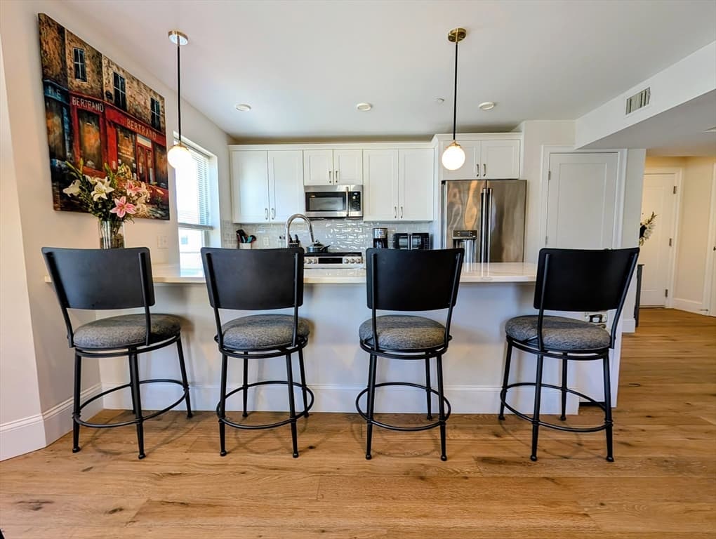 27 Ward St # 201, Boston MA 02127