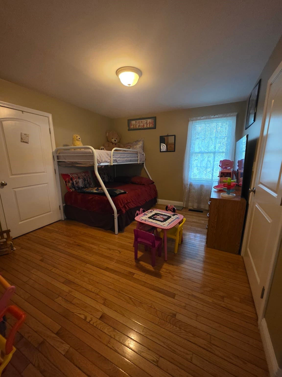 Single Family Residence at 540 Stevens Street, Fall River MA 02721, photo 15 of 30