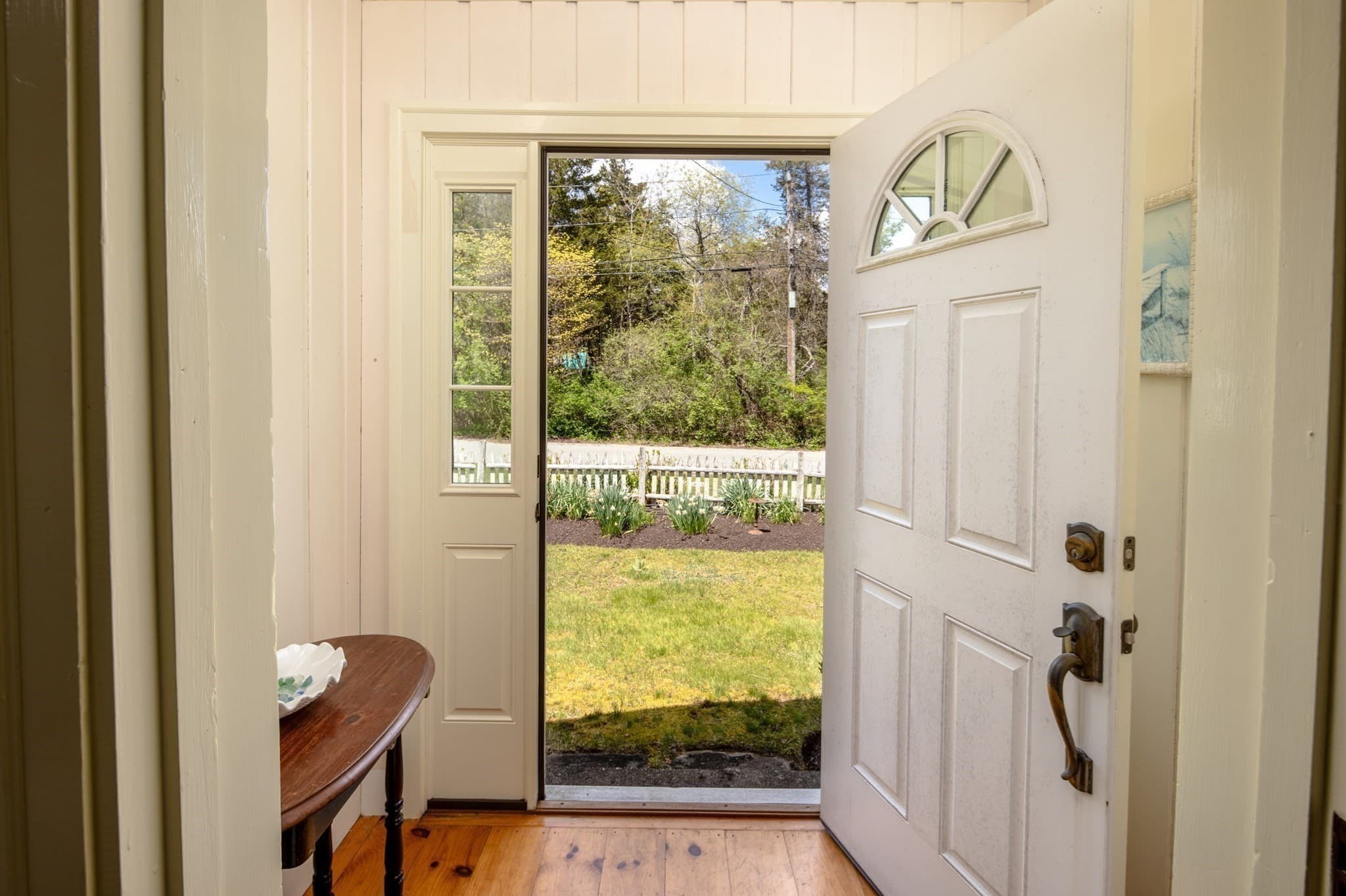 Single Family Residence at 12 Noyes Ave, Mattapoisett MA 02739, photo 18 of 42