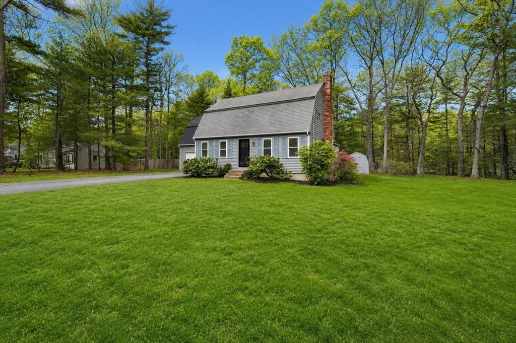76 Woodridge Rd, Duxbury MA 02332 photo 3